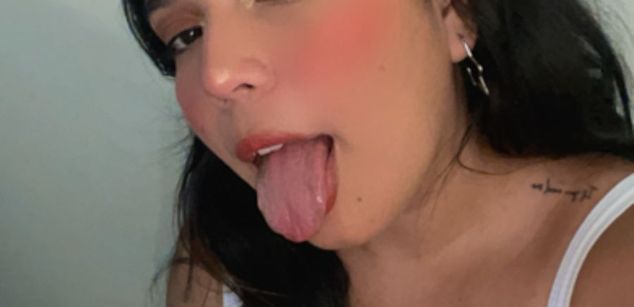 Model - BigBoobsGirl squirt