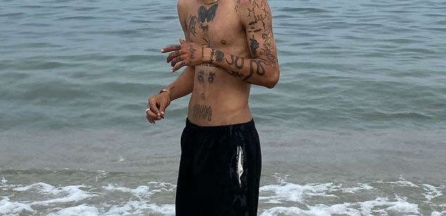 Model - master_777xxx cum