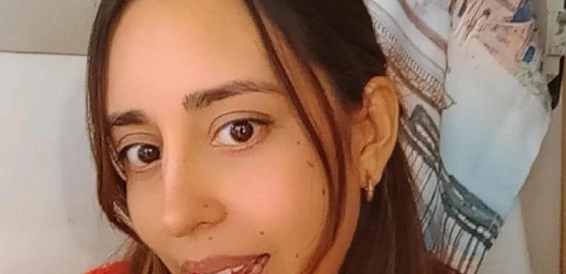 Model - LadyBlueLat COLOMBIAN