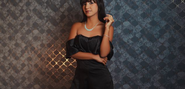 Model - AlexandraLopez deepthroat