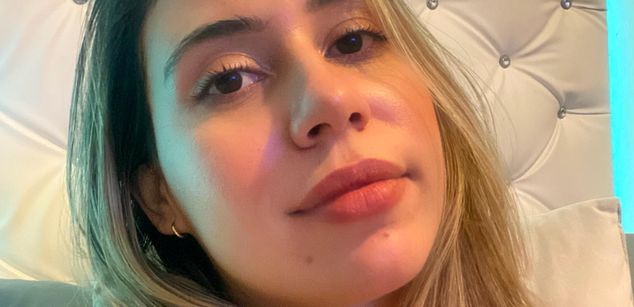 Model - Heidy Kung teen