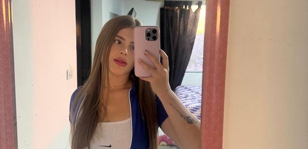 Model - HannaCutte cei