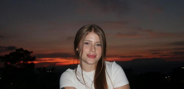 Model - HannaCutte cei