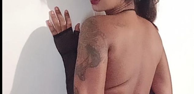 Model - Megan Sinner fingering