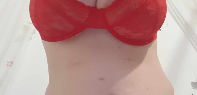 Model - CaraLollipop bigboobs