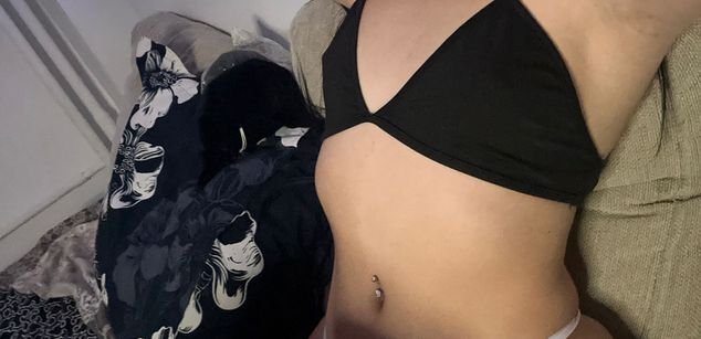 Model - Scarlett Jakobs squirt