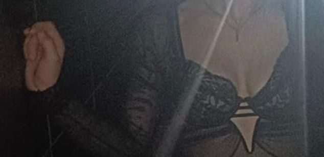 Model - PantyParadise switch