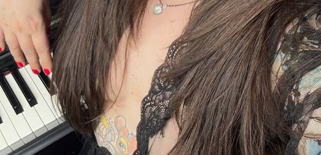 Model - Bryce Vixen bigass