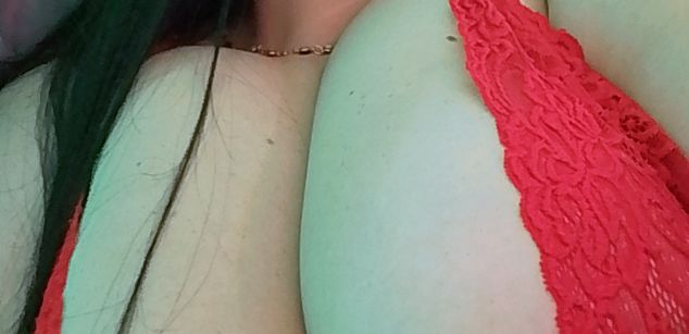 Model - sensualgenesisbbw SQUIRT