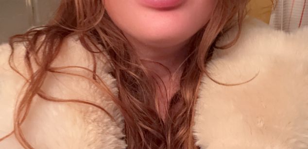 Model - Veronica redhead