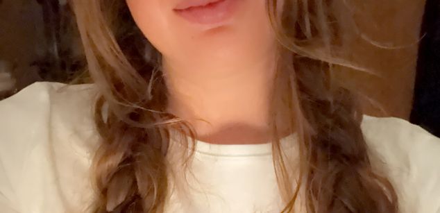 Model - Veronica redhead