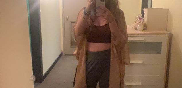 Model - Veronica redhead