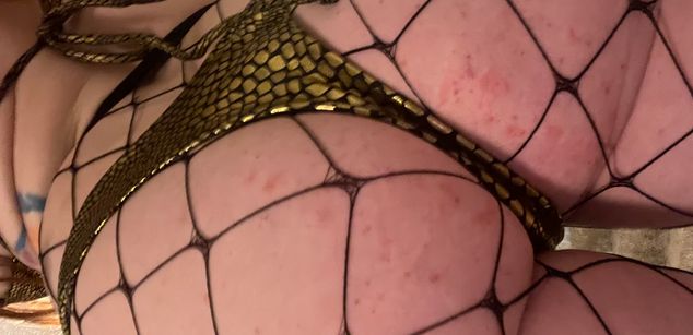 Model - Veronica redhead