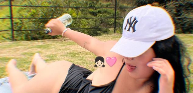 Model - Valen Rosse dirty