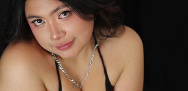 Model - Blue Moon petite