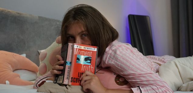 Model - Lina Siren young