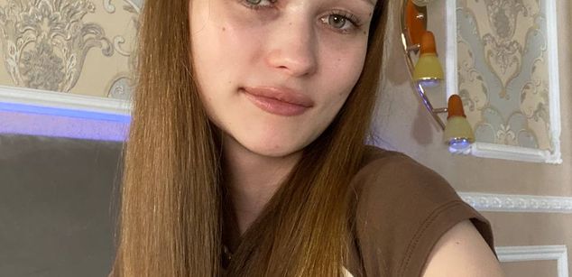 Model - Hello Amanda here lt3 smaltits