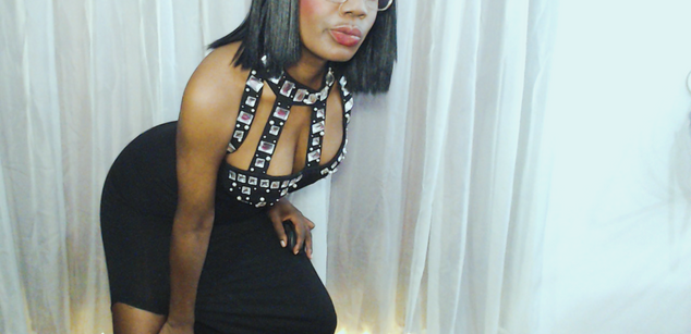 Model - karhinna santamaria bigass