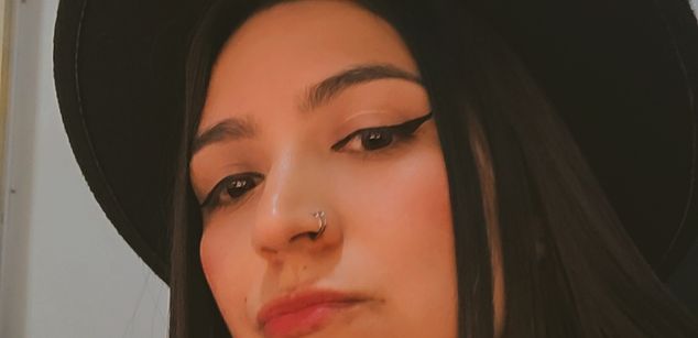 Model - Queen Kat joi