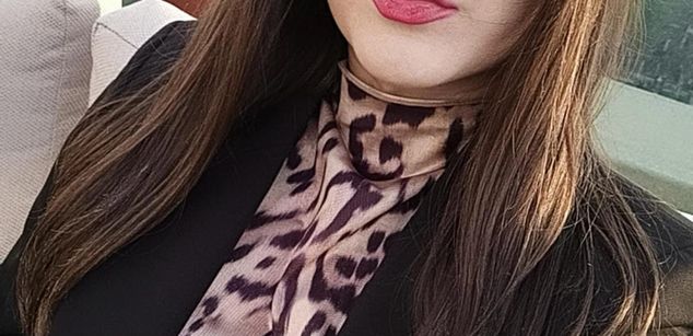 Model - Christine sexy