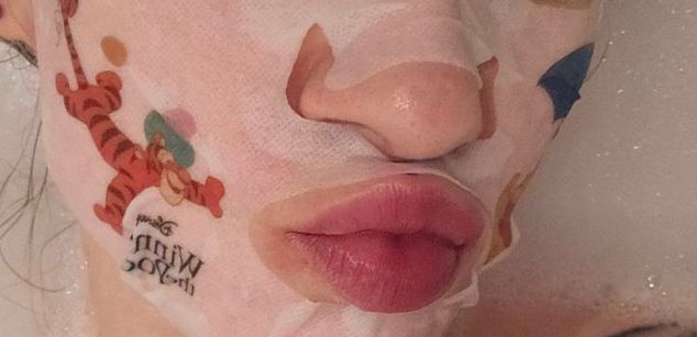 Model - ZlataFitGoddess hairypussy