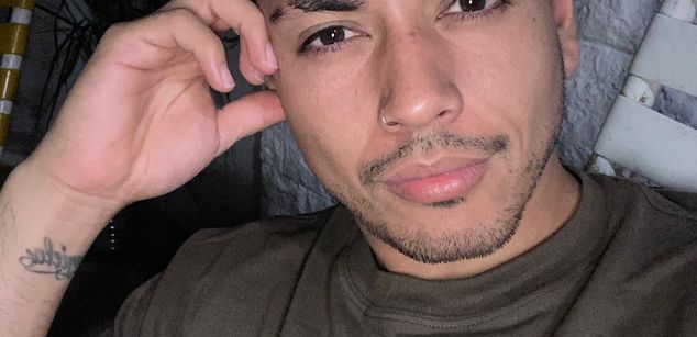 Model - Shadowret Seductive