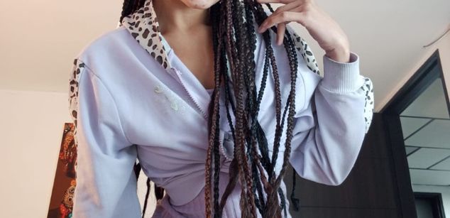 Model - Milkdulce1 squirt