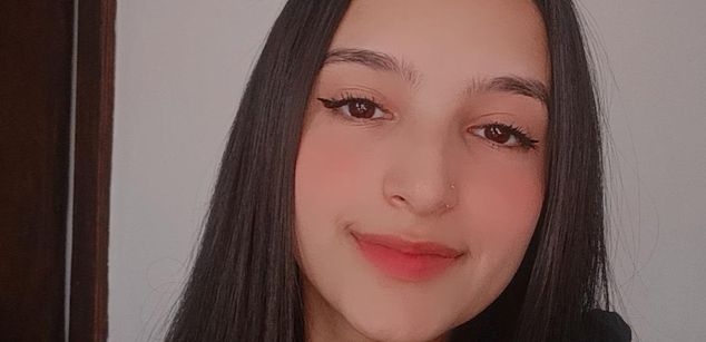 Model - Laura Ferreira Lovense