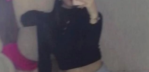 Model - Laura Ferreira Lovense