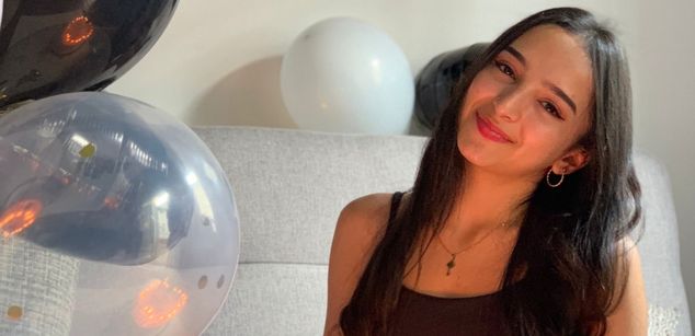 Model - Laura Ferreira Lovense