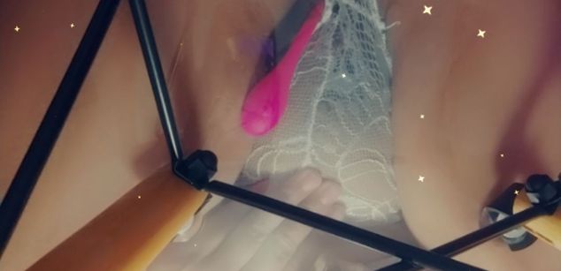 Model - RubyRyles shaved