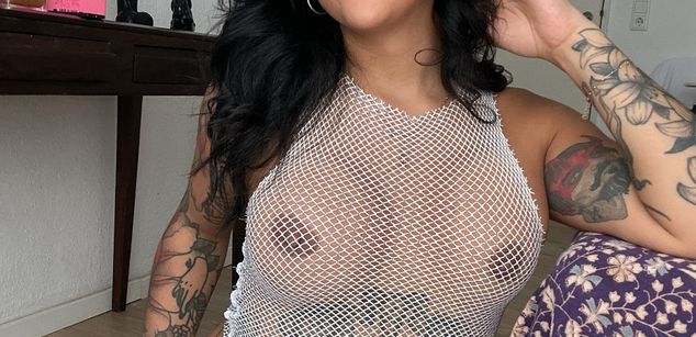 Model - Sofi Thick Cock tattoos