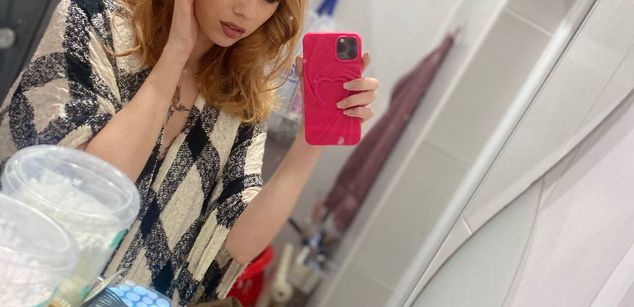 Model - LoveyDovey dance