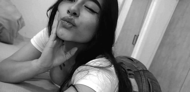 Model - Lexxiee Haze bigass