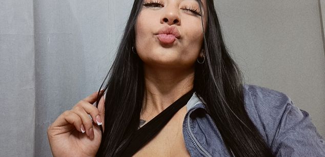 Model - Lexxiee Haze bigass