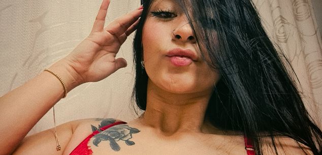 Model - Lexxiee Haze bigass