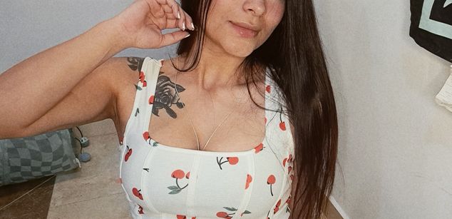 Model - Lexxiee Haze bigass