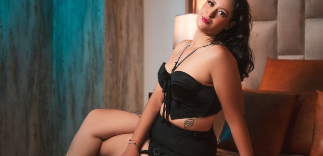 Model - BellaGreice latina