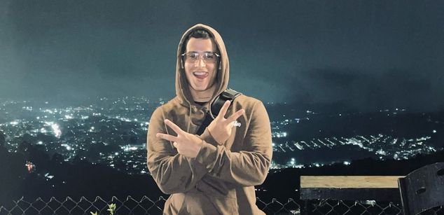 Model - MarcusandTatti athletic