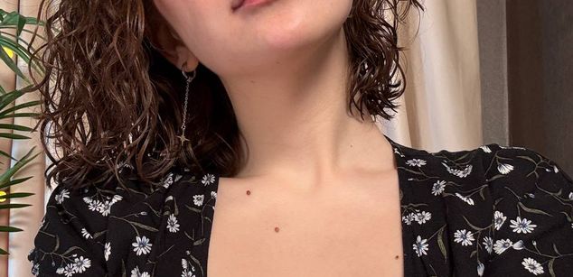 Model - Frances spanking