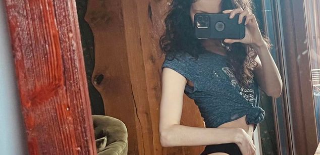 Model - Lilith electric