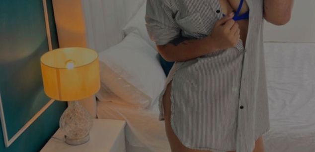 Model - Salome Storil young