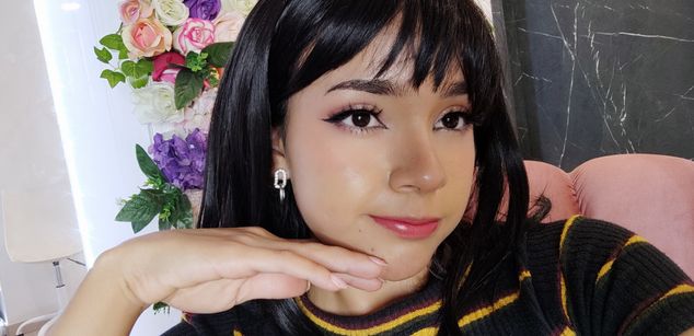 Model - Bella Sky Submissive