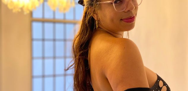 Model - AlexaGreek taboo