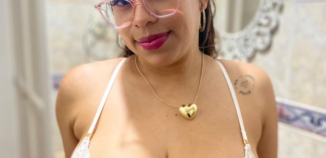 Model - AlexaGreek taboo