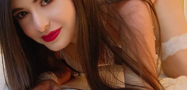 Model - LiliCarterm teen