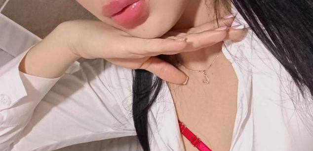 Model - Lina Coopers Femdom