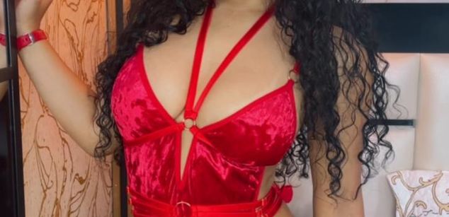 Model - SofiaLaurents Femdom