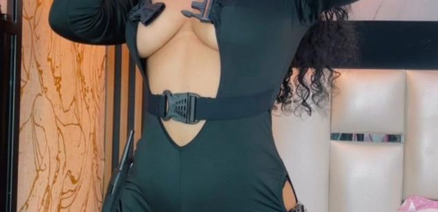 Model - SofiaLaurents Femdom