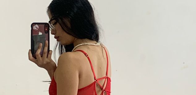 Model - Cata Stones latina